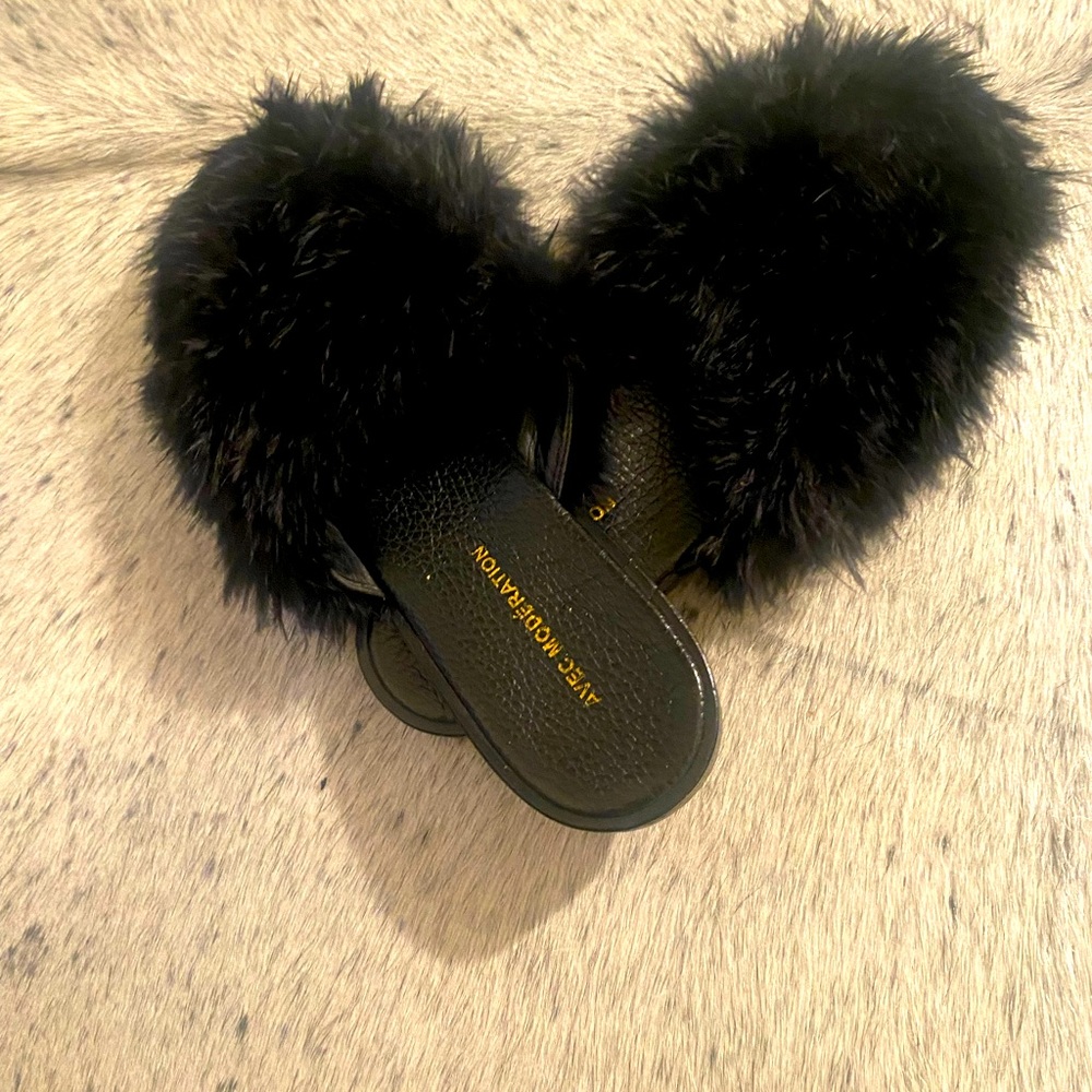 Aveo Moderation Fur Slippers